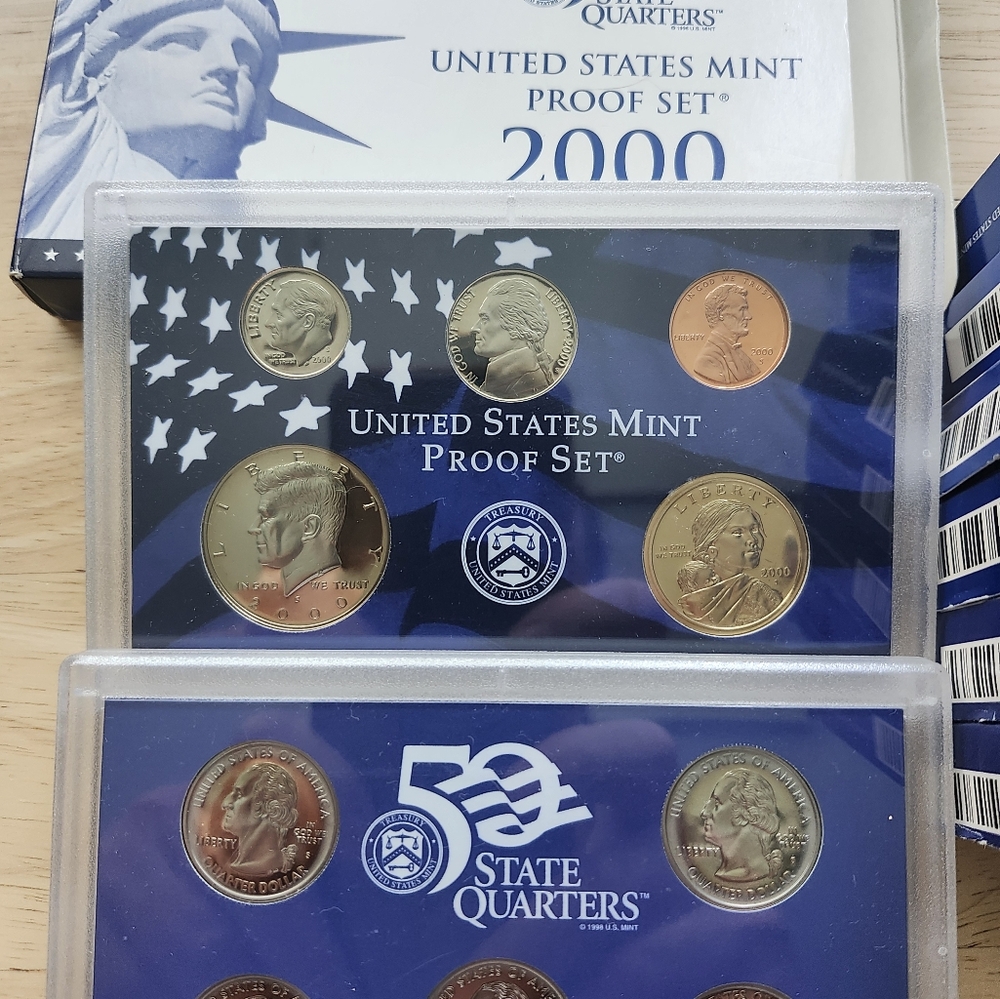 United States Mint Proof Set Collection 2000 Thru 2006 Seven Total Sets - Picture 2 of 4